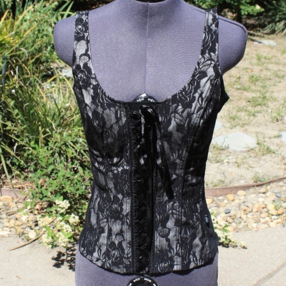 *ISO* TRIPP nyc corsets - Picture 7 of 11